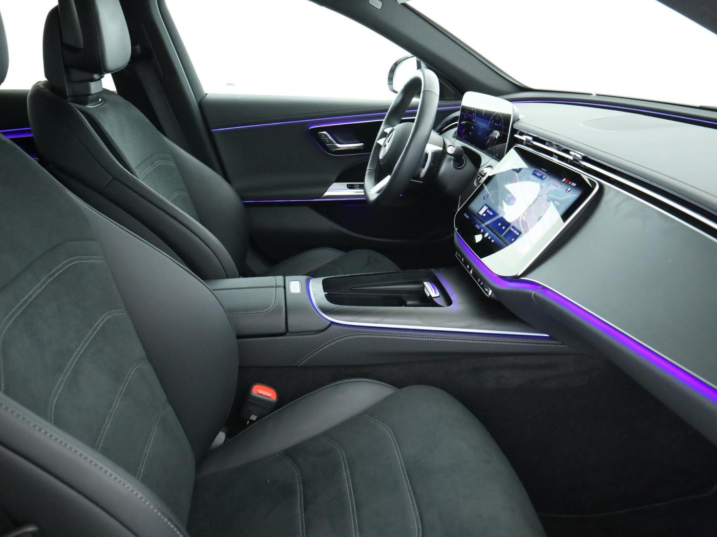 Mercedes-Benz E 220 d AMG Advanced*LED*AHK*Night*Distronic*Kam