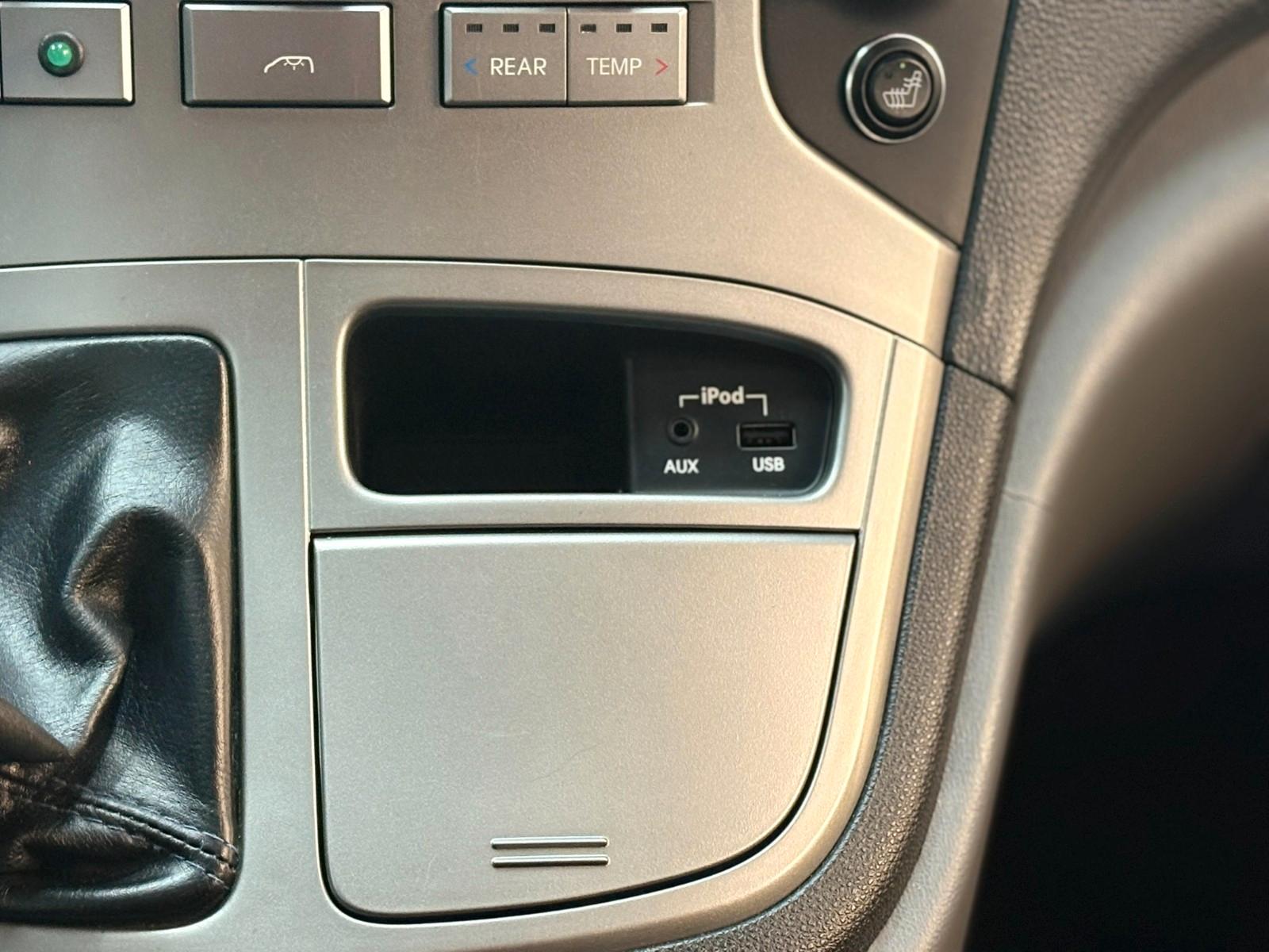 Hyundai H-1 Premium Grand