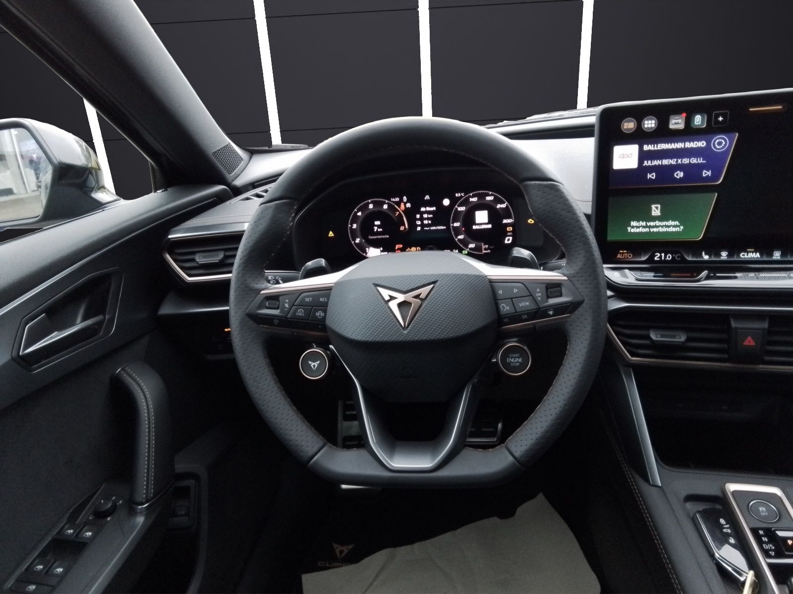 Fahrzeugabbildung CUPRA Formentor VZ 1.5 TSI e-Hybrid 200 kW AHK