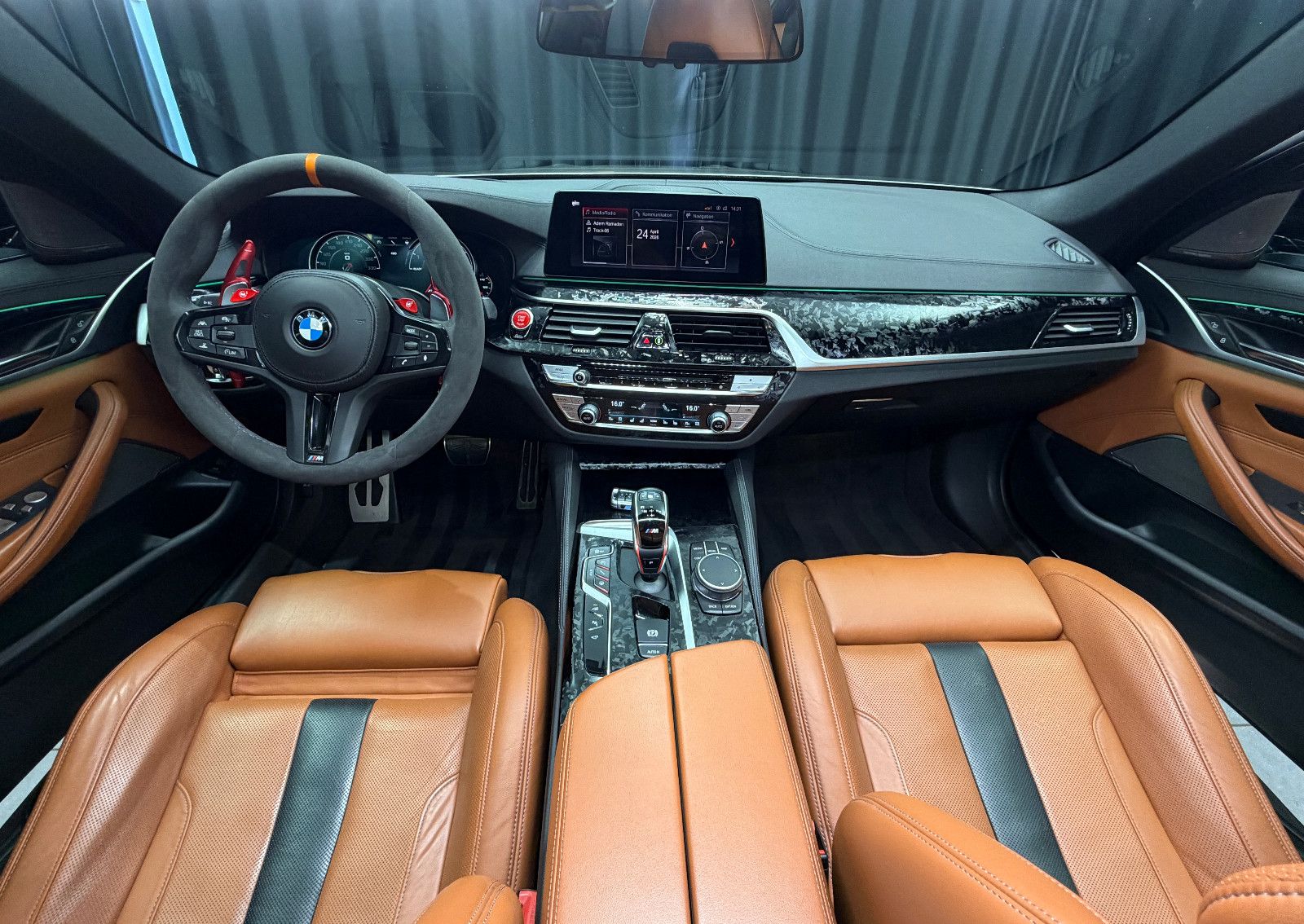 Fahrzeugabbildung BMW M5 Limousine|H&K|PANO|360°|M-DRIVERS|LCI