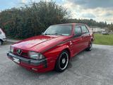 Alfa Romeo 75 1.8i turbo America - Alfa Romeo 75: Limousine