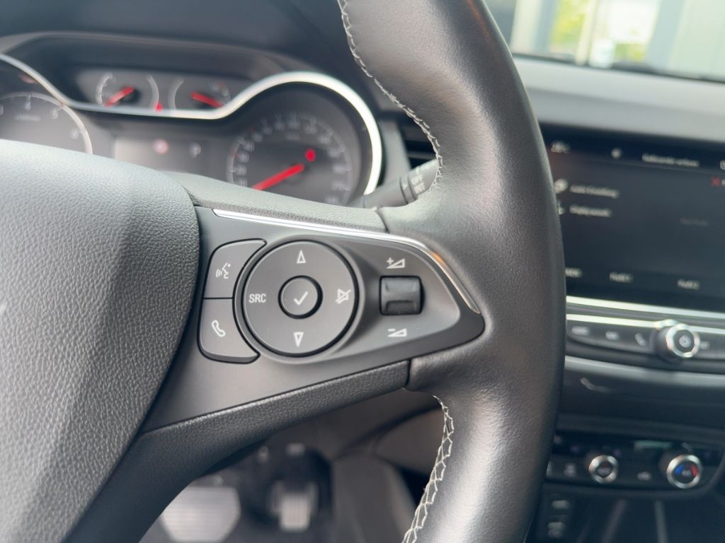 Fahrzeugabbildung Opel Crossland Elegance  AUTOMATIK  RÜCKFAHRKAMERA  W