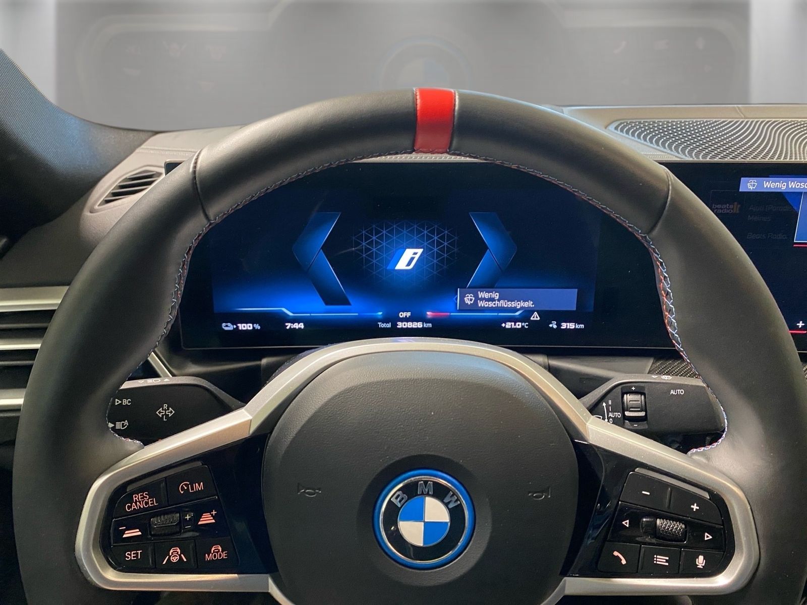 BMW i4 - Bild 8