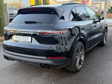 Porsche Cayenne - 7