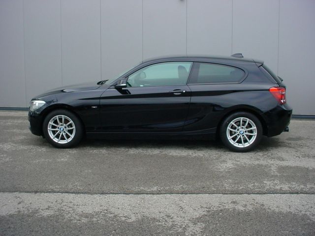 BMW 114i Sport Line*PDC*Multi*Sitzh*Sportsitze*Alu