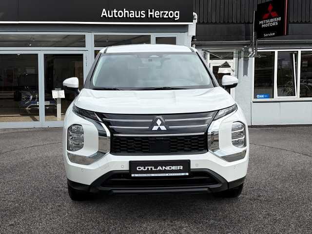 Mitsubishi Outlander - Bild 8