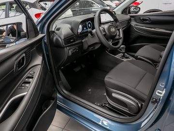 Hyundai i20 1.0 Trend Kamera Navi BOSE Spurhalteassi.