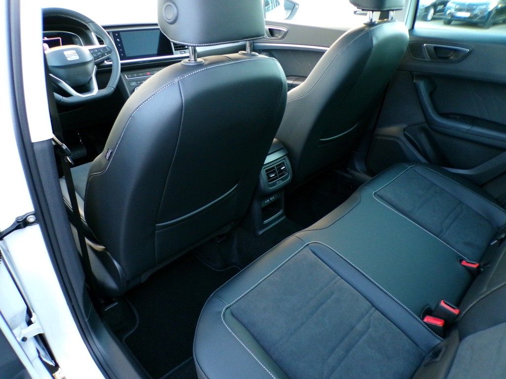 Fahrzeugabbildung SEAT Ateca 1.5 TSI DSG Style