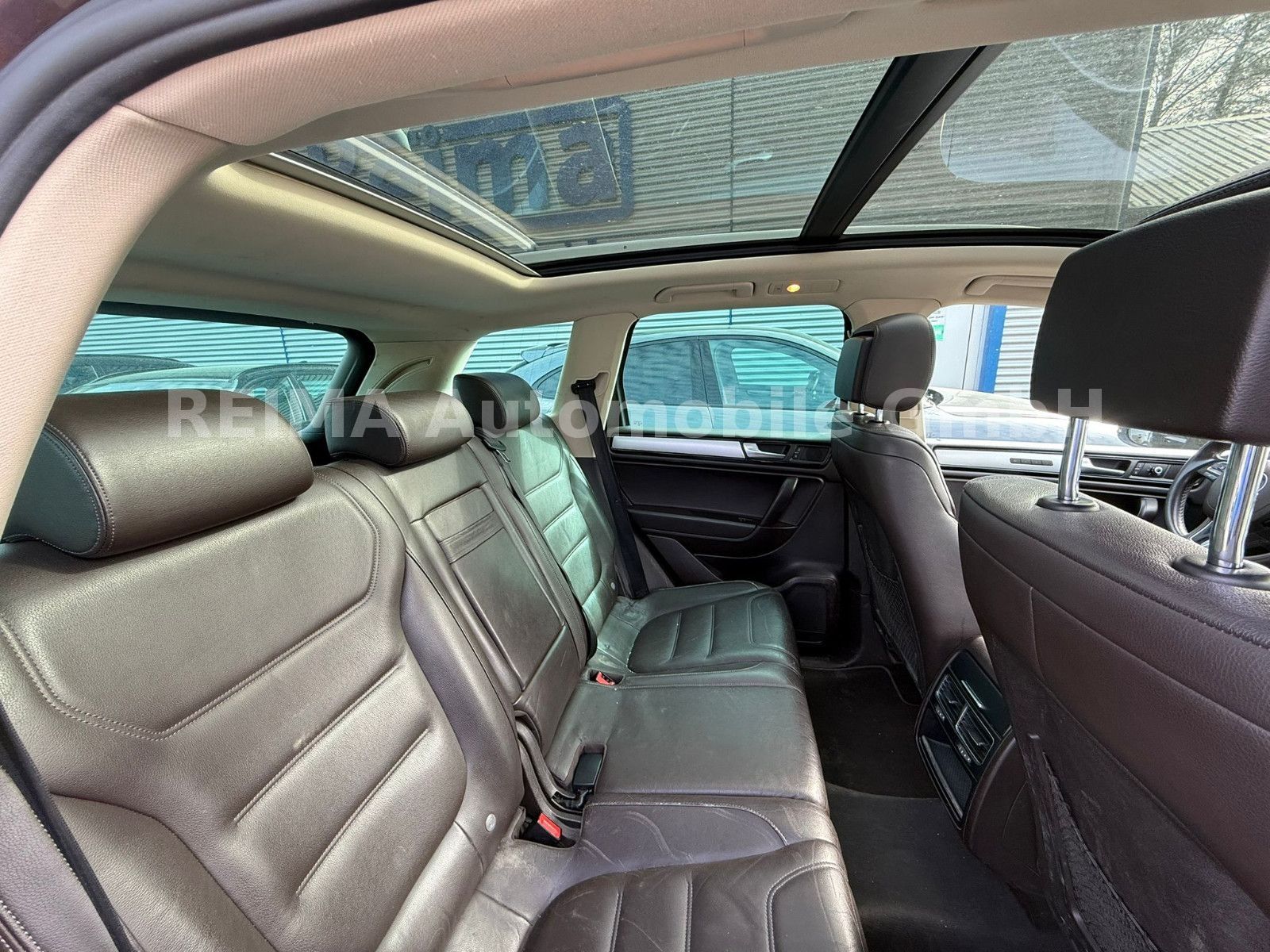 Fahrzeugabbildung Volkswagen Touareg V6 TDI,  Navi, Leder, AHK, Pano