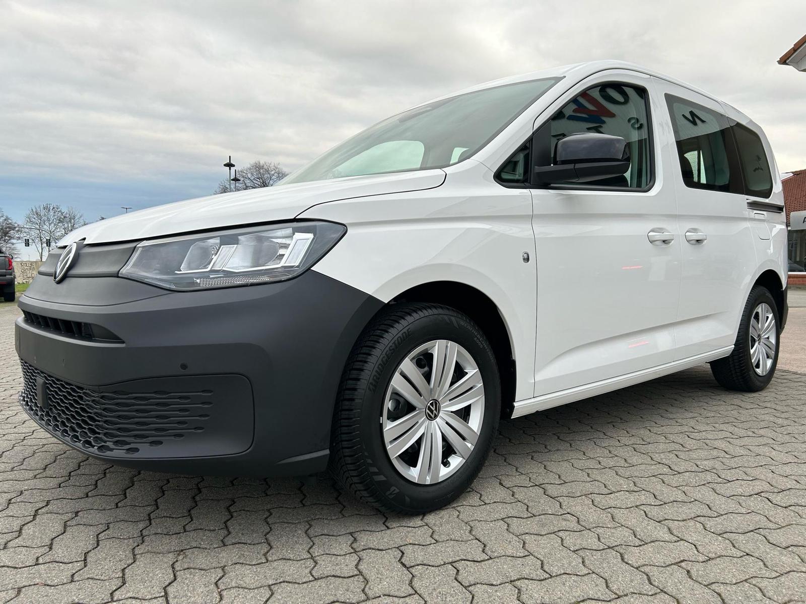 Volkswagen Caddy Kombi 1.5 TSI DSG / AHK App-Connect