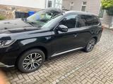 Mitsubishi Plug-in Hybrid Outlander - Mitsubishi Plug-in Hybrid Outlander von privat
