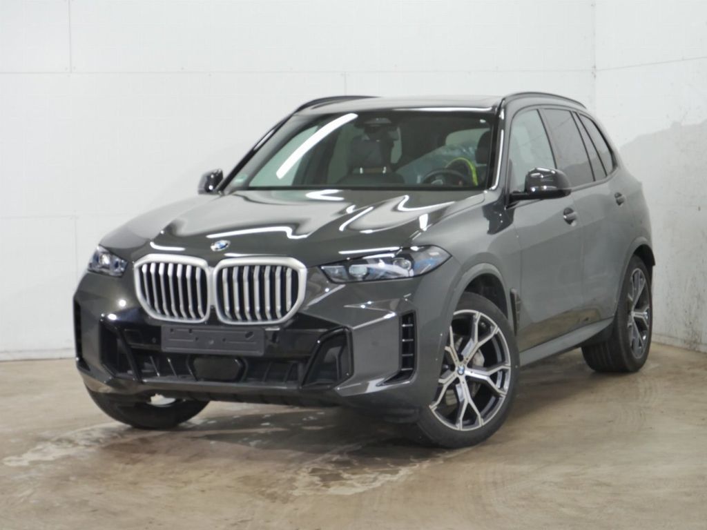 Image of BMW X5