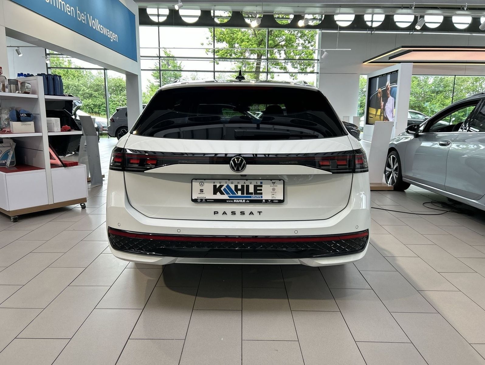 Volkswagen Passat - Bild 5