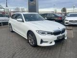 BMW 330 e Touring xD Luxury Line AHK+INNOVATION+uvm. - BMW 330 in Hamm