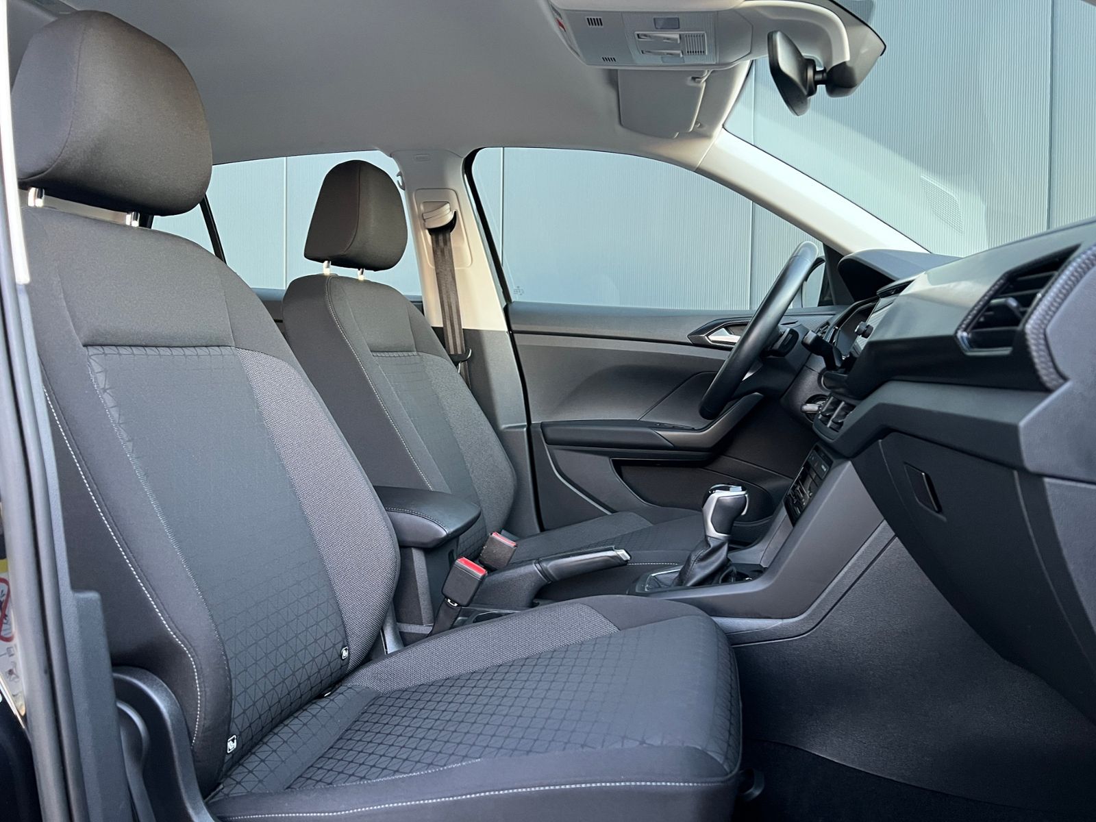 Fahrzeugabbildung Volkswagen T-Cross Life 1.0 TSI DSG *Klima, Einparkhilfe, 1