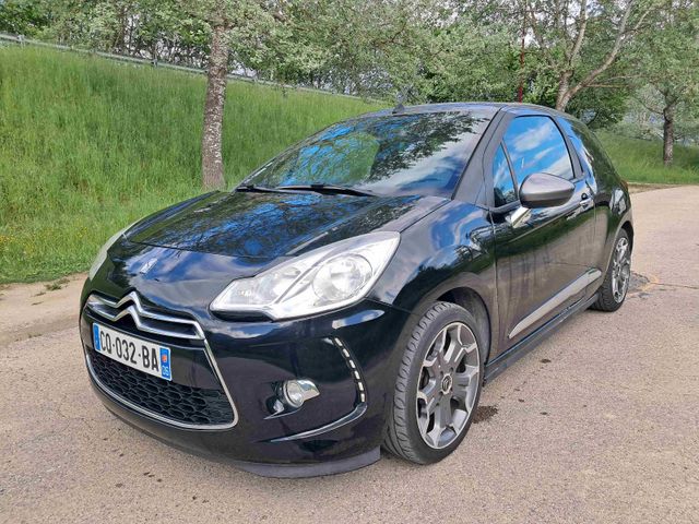 Citroën DS3 Cabrio 1,6 Thp 156 SportChic