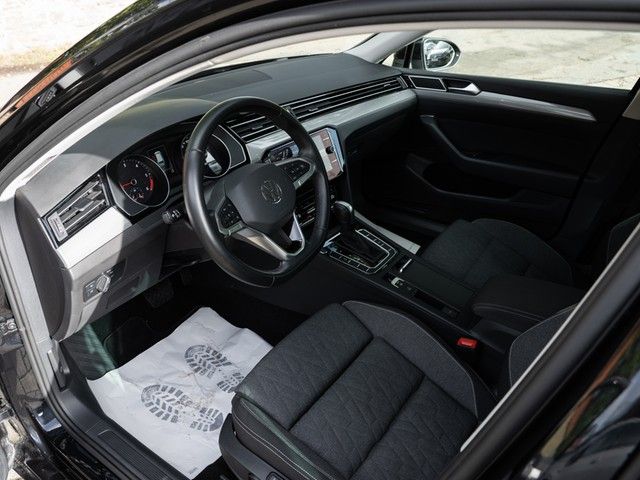 Passat Variant Business TDI DSG Premium inkl Nav