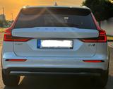 Volvo Sehr gepflegter Volvo V60 Cross Country B4 - Volvo V60 Cross Country von privat
