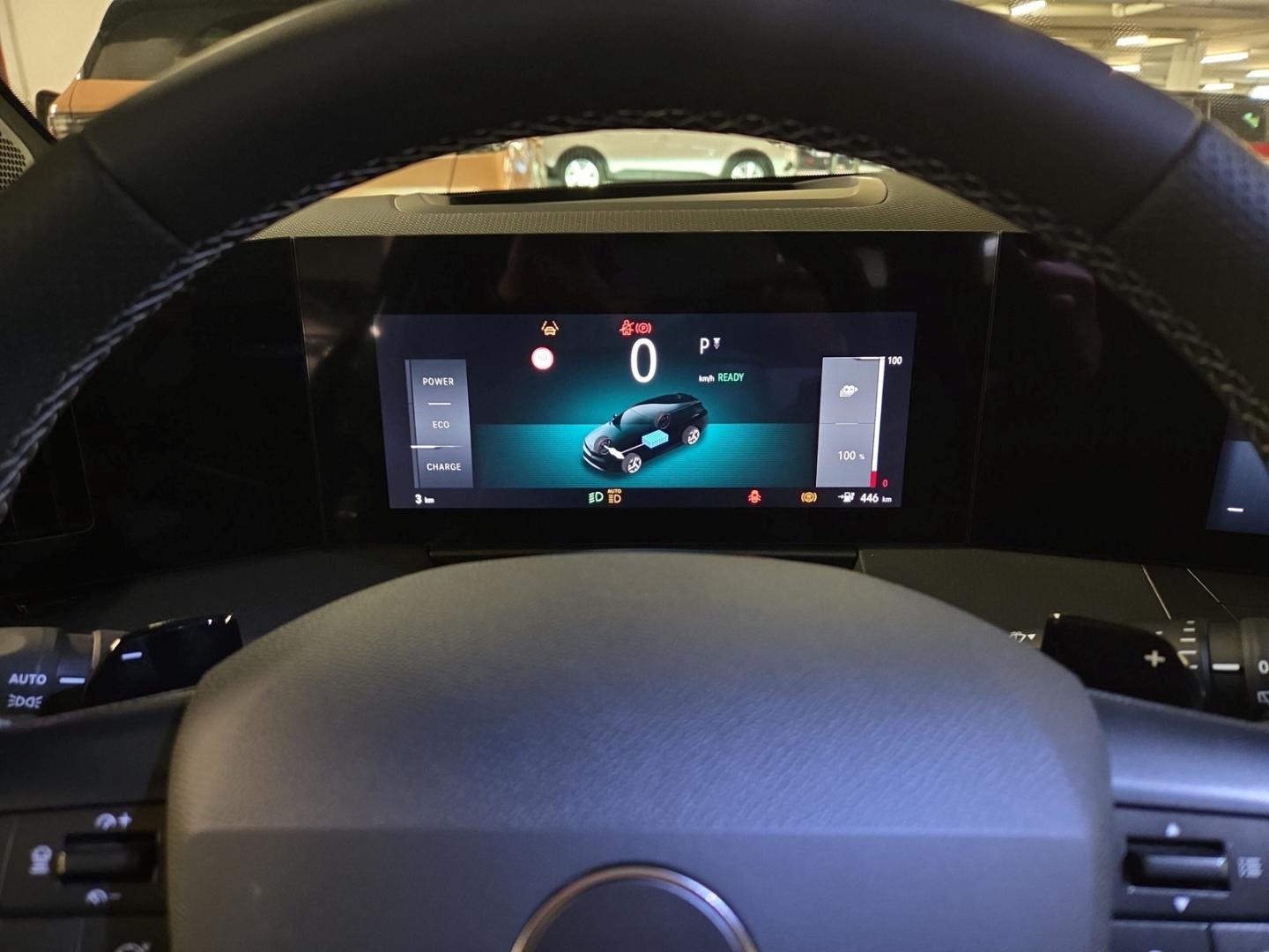 Opel Astra Electric Ultimate Sports Tourer HUD AHK-ab