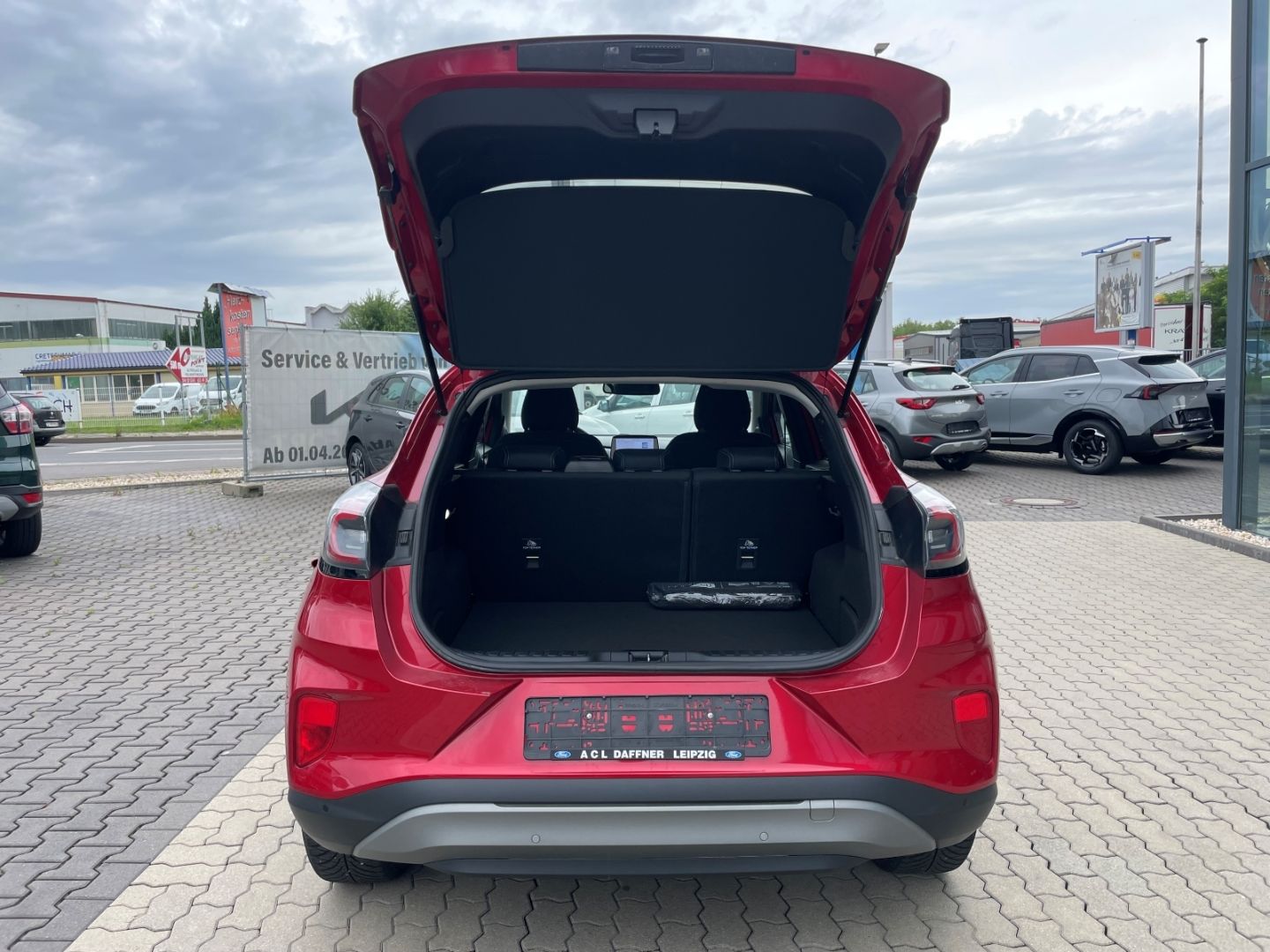 Fahrzeugabbildung Ford Puma Titanium Mild Hybrid Verkehrszeichenerk