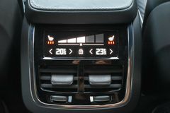 Fahrzeugabbildung Volvo XC90 D5 R-Design*LED*LUFT*MIETKAUF ohne Schufa