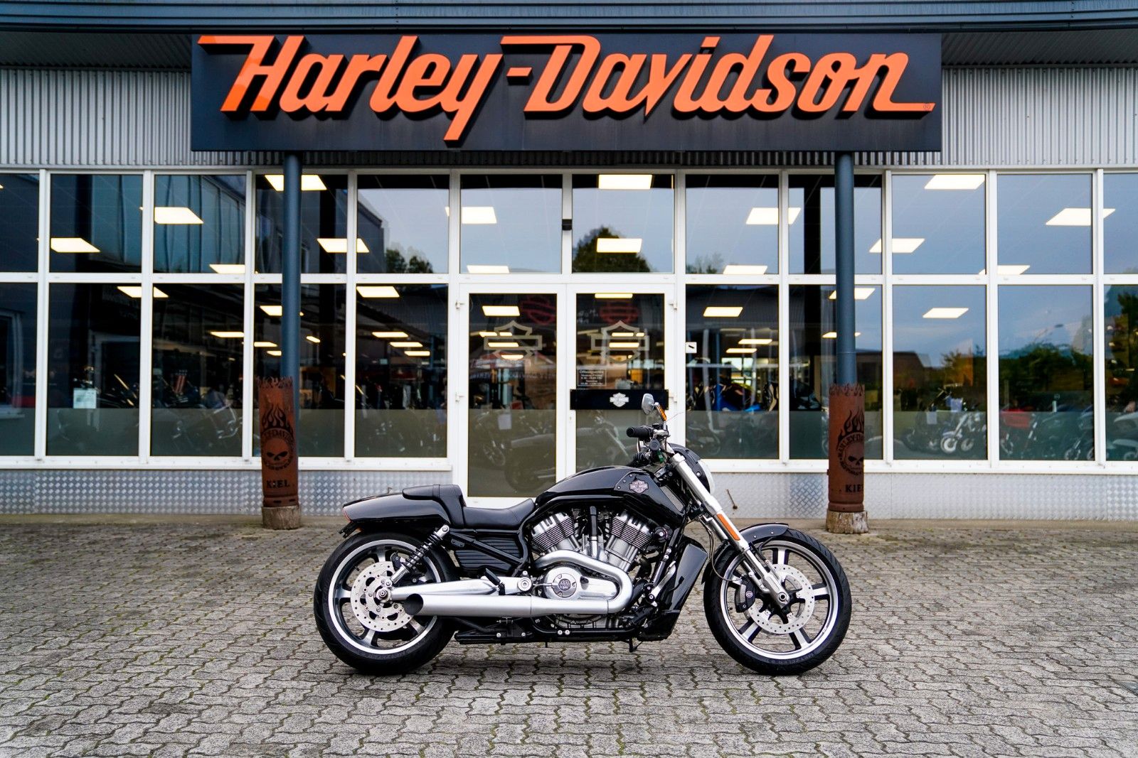 Fahrzeugabbildung Harley-Davidson VRSCF V-ROD MUSCLE - Remus -