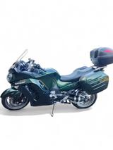 Kawasaki GTR1400 - KAWASAKI GTR