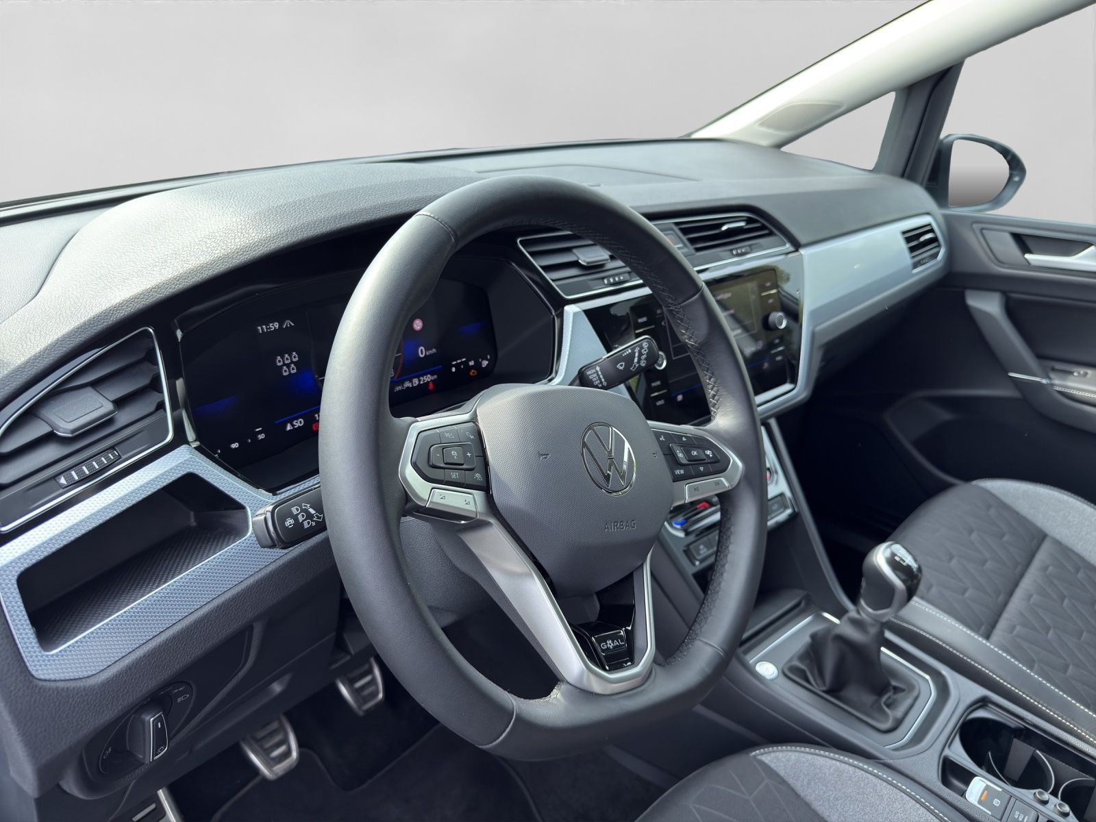 Volkswagen Touran - Bild 9