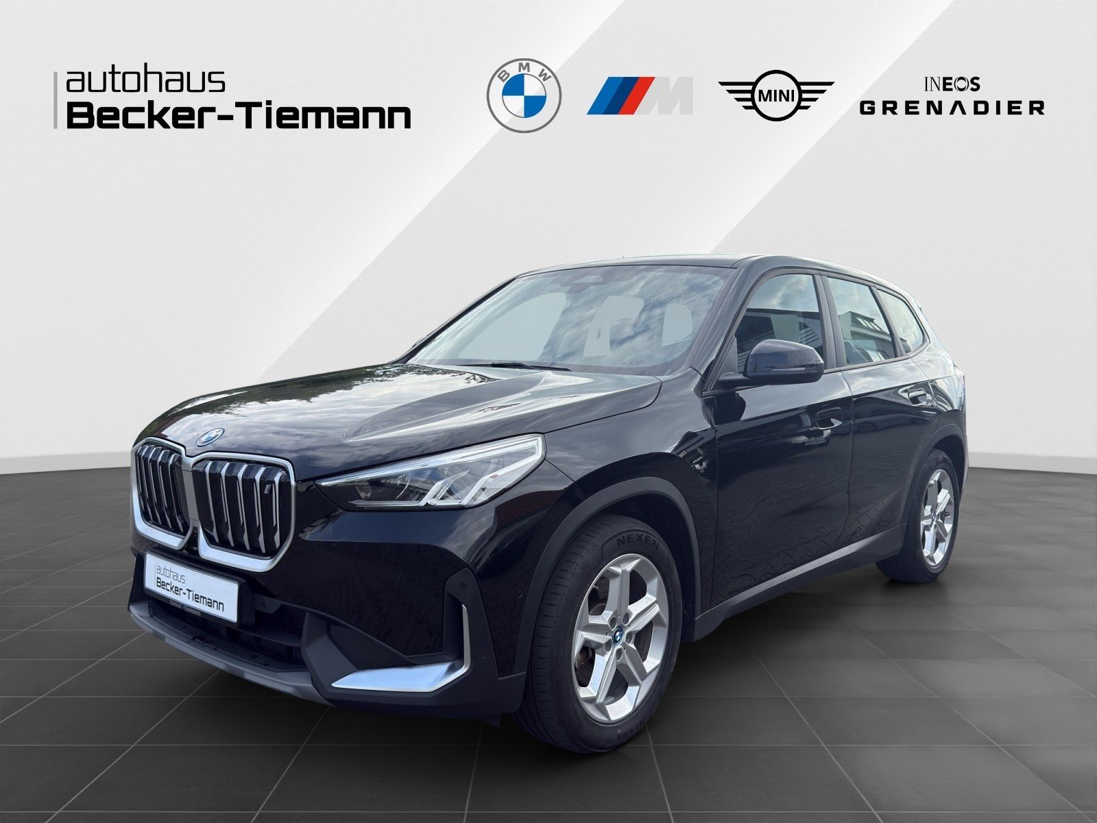 BMW iX1 xDrive30 AHK ADPT FAHRW KAMERA WIDESCREEN W foto 1
