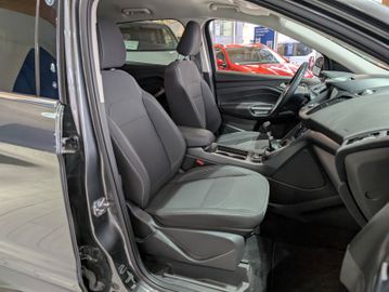 Ford Kuga Cool & Connect