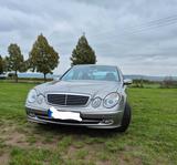 Mercedes-Benz E 200 KOMPRESSOR AVANTGARDE Avantgarde - Mercedes-Benz E 200 aus 2005: Kompressor