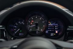 PORSCHE Macan S*CHRONO*PANO*PDLS+*ACC*360*BICOLOR*MEMORY
