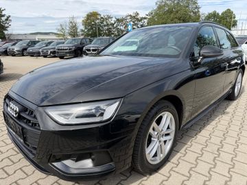 Audi A4 - 1