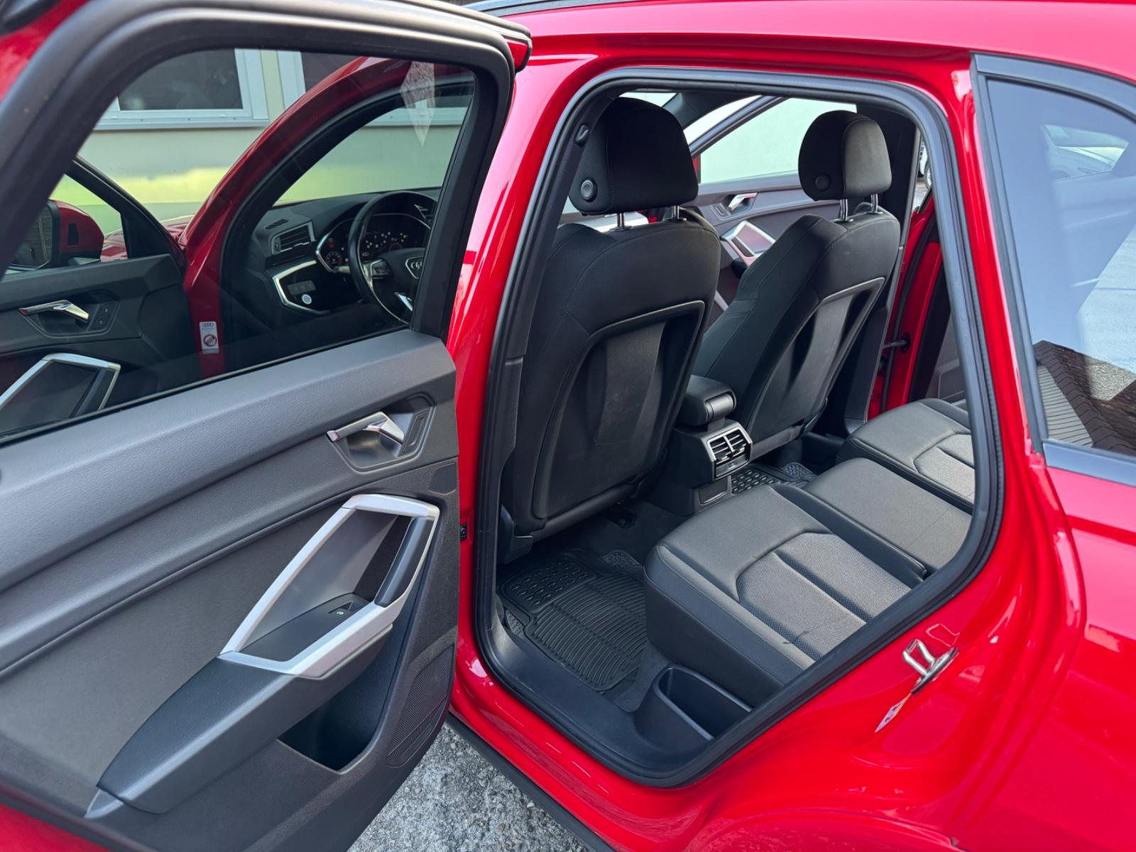 Audi Q3 35 TFSI S-line S-Tronic LED/Virtuell/SideAss, миниатюра 16