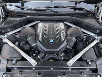 BMW X7 M50i Gestik Laser Soft-Close KUNDENAUFTRAG