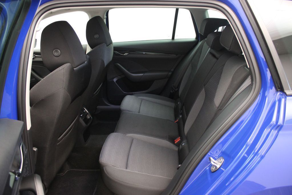 Skoda Octavia iV Combi Ambition 1.4 TSI 150kW PDC*RFK