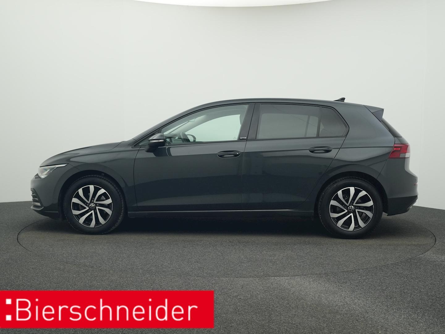 Volkswagen Golf 8 1.5 TSI Active AHK ALU 16
