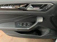 Volkswagen T-Roc - Vorschau Bild 19
