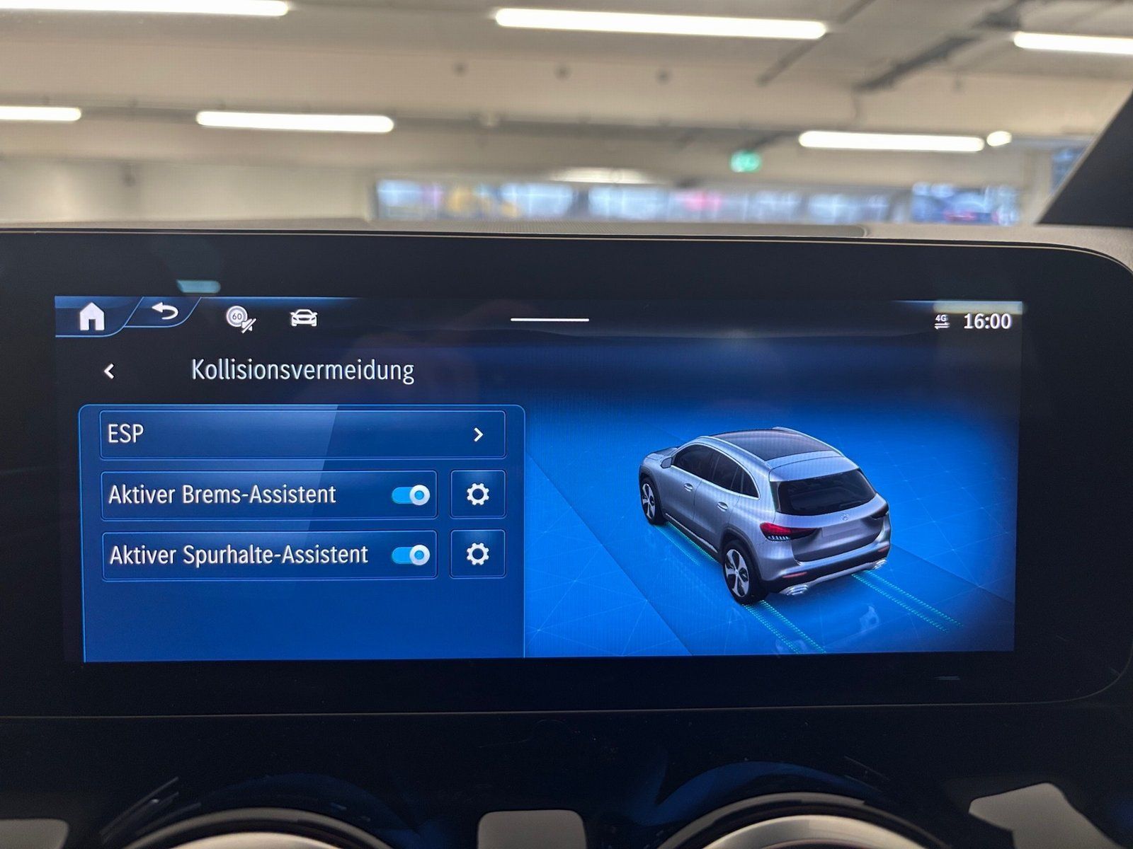 Fahrzeugabbildung Mercedes-Benz GLA 180 Progressive *LED*Kamera*Widescreen*Spur*