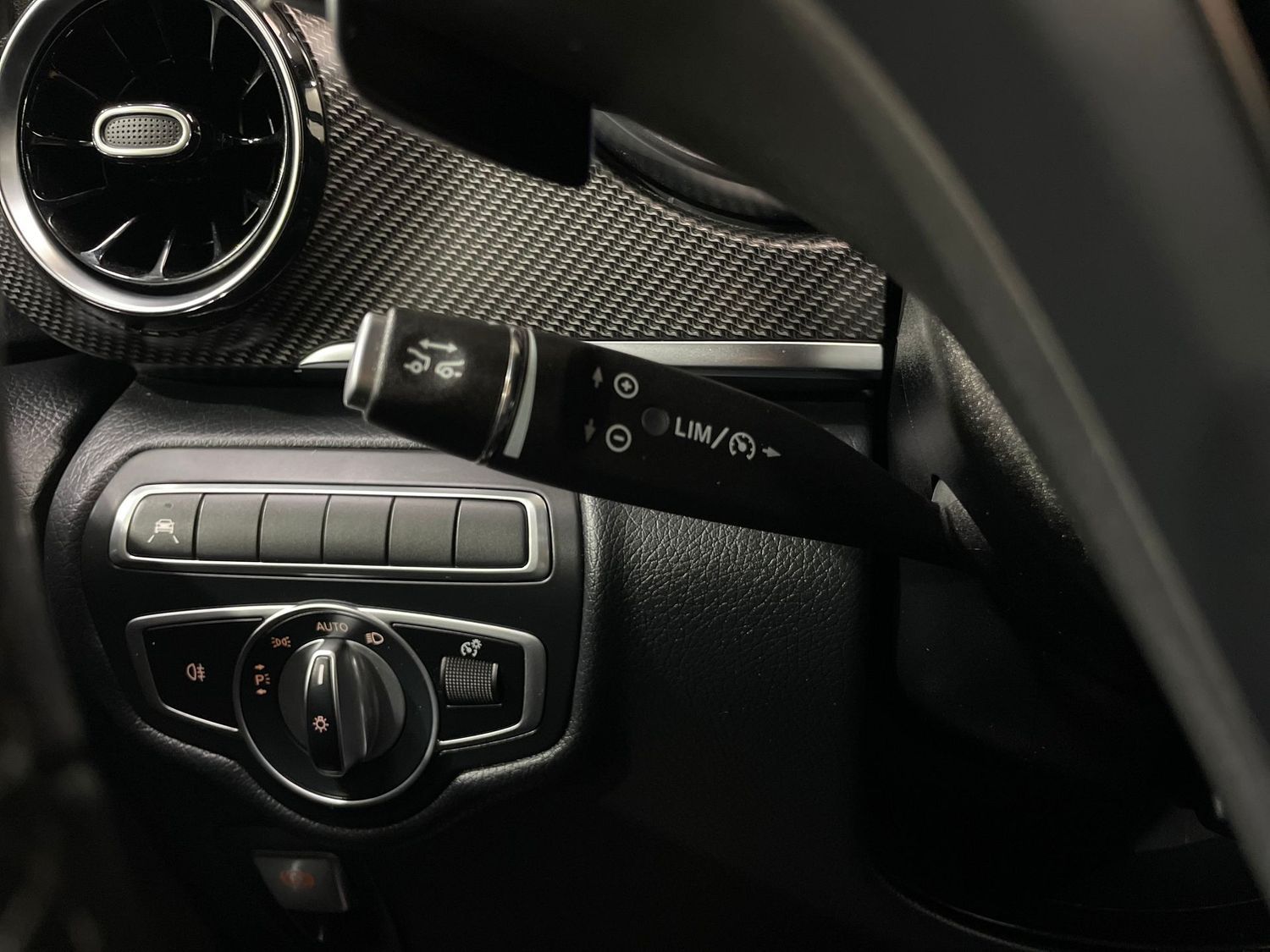 Fahrzeugabbildung Mercedes-Benz V 250 d EDITION lang AMG#Night#LED#Distr.#Burmes