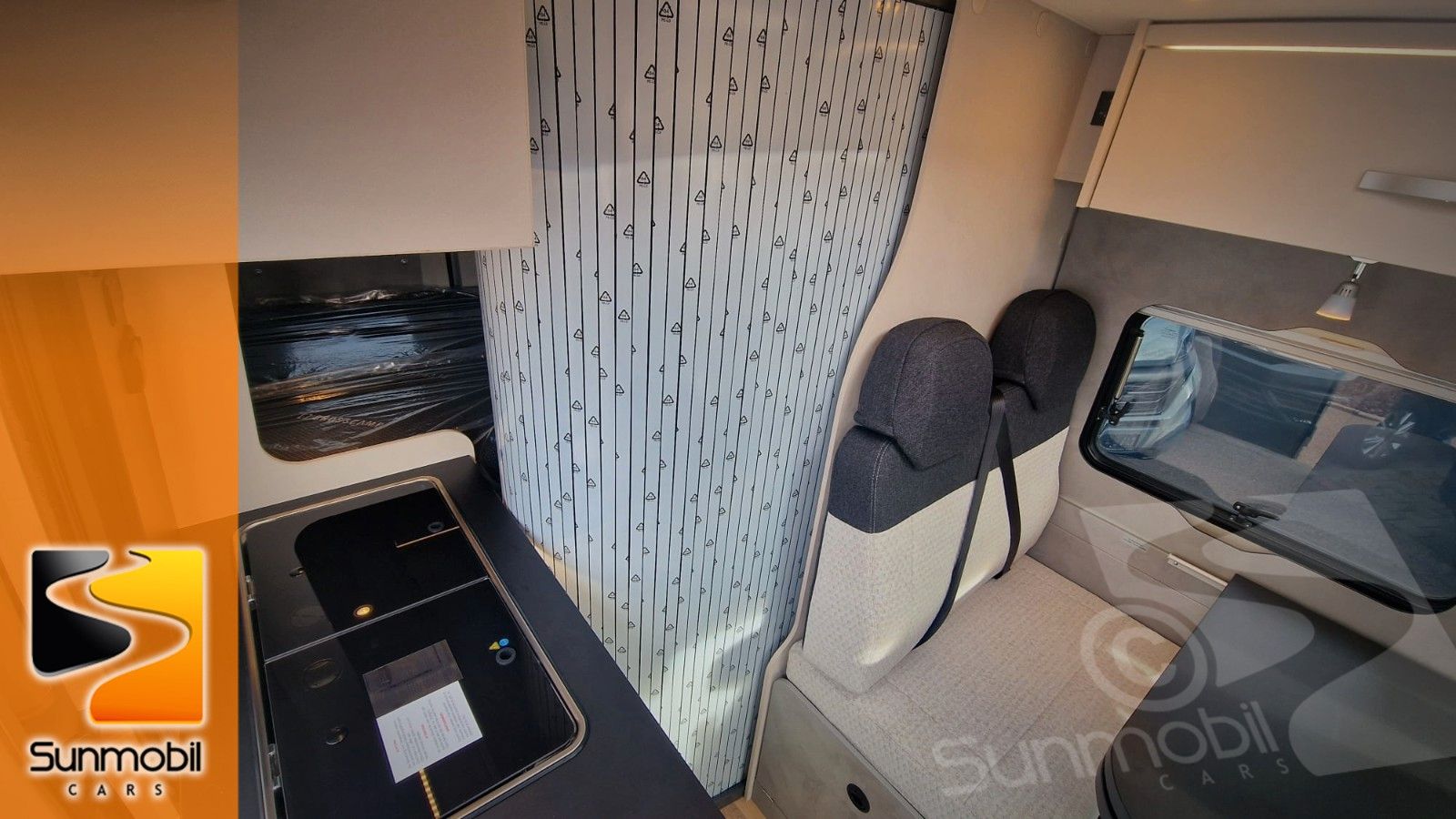Fahrzeugabbildung Crosscamp Camper Van 540 Opel Rahmenfenster