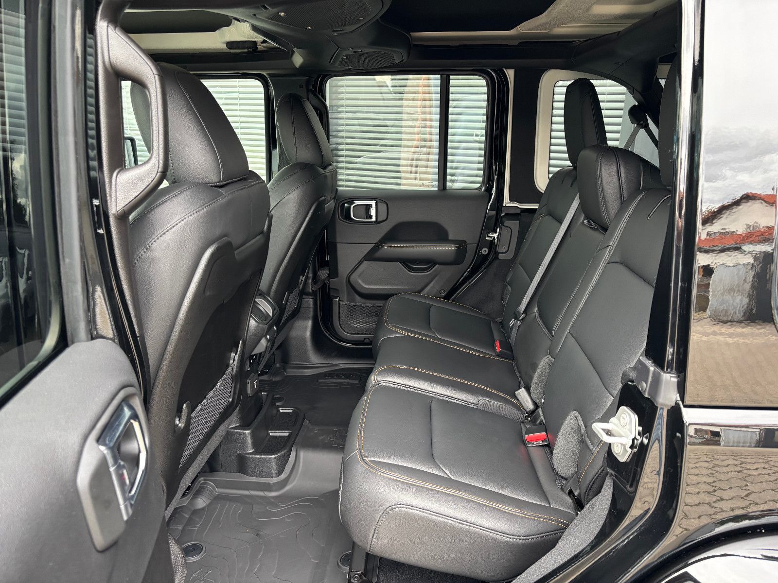 Jeep Wrangler - Bild 12