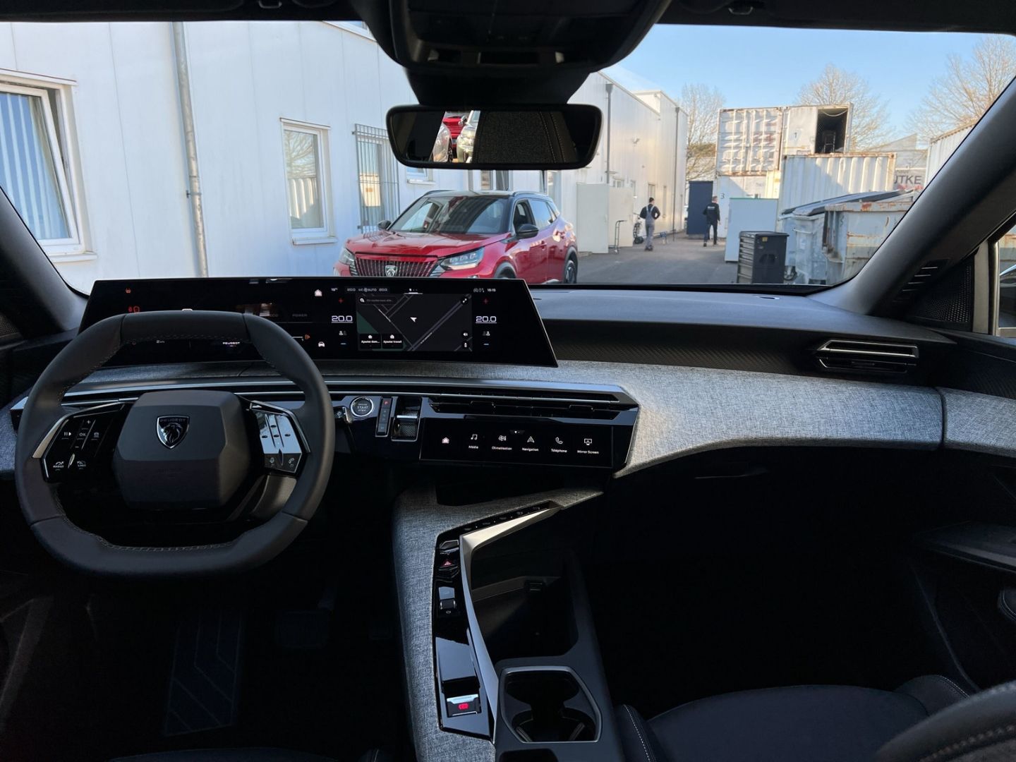 Fahrzeugabbildung Peugeot 3008 Allure HYBRID 145 e-DSC6  Navi AHK CarPlay