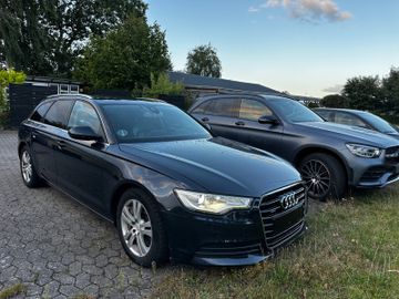 Audi A6 - 1