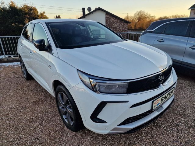 Fahrzeugabbildung Opel Grandland Elegance Navi LED 2-Zonen-Klimaautom D