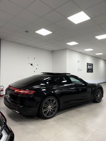 Porsche Panamera 4.0 4S Diesel