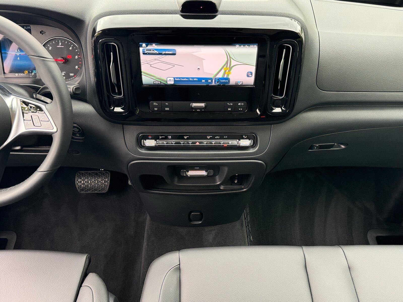 Mercedes-Benz Vito 116 CDI Tourer lang Autom LED Klima Navi 2x