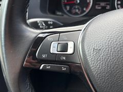 Fahrzeugabbildung Volkswagen T6 Multivan Trendline 2.0TDI DSG Shz LED*PDC*GRA