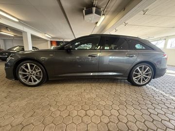 Fotografie des Audi A6 Avant 50 TFSI e quattro Sport/220KW Systemle