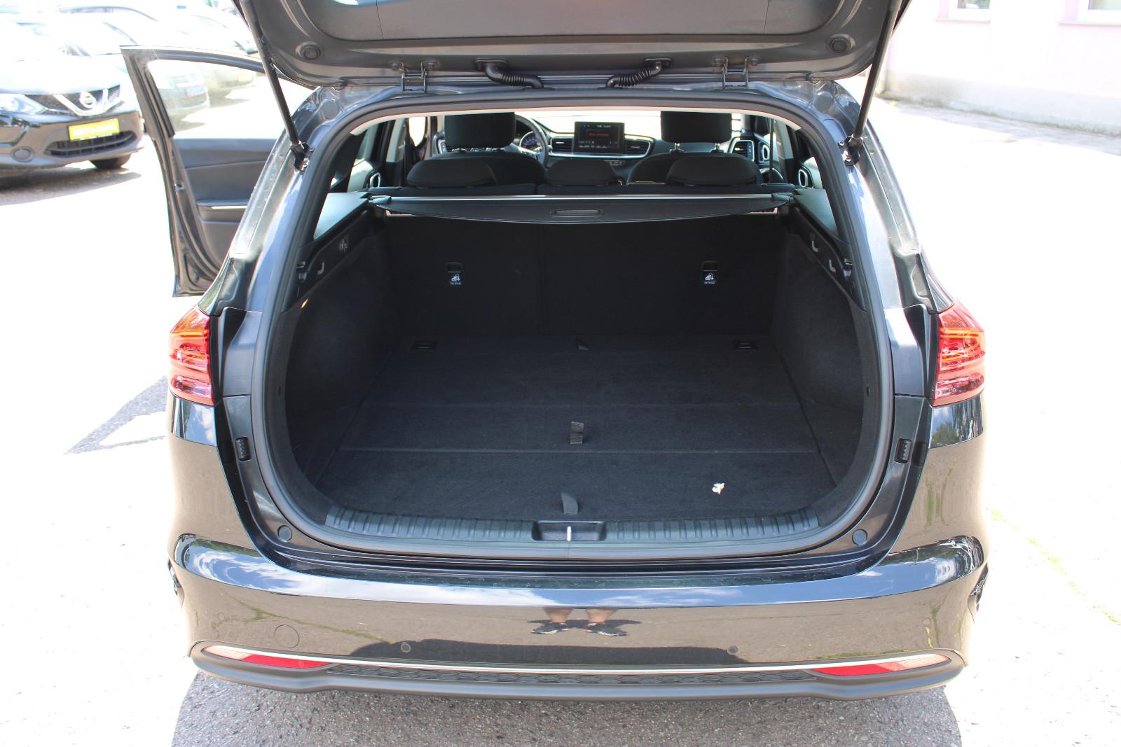 Kia cee'd Sportswagon KLIMAAUTO+SITZ&LENKRADHEIZ+PDC
